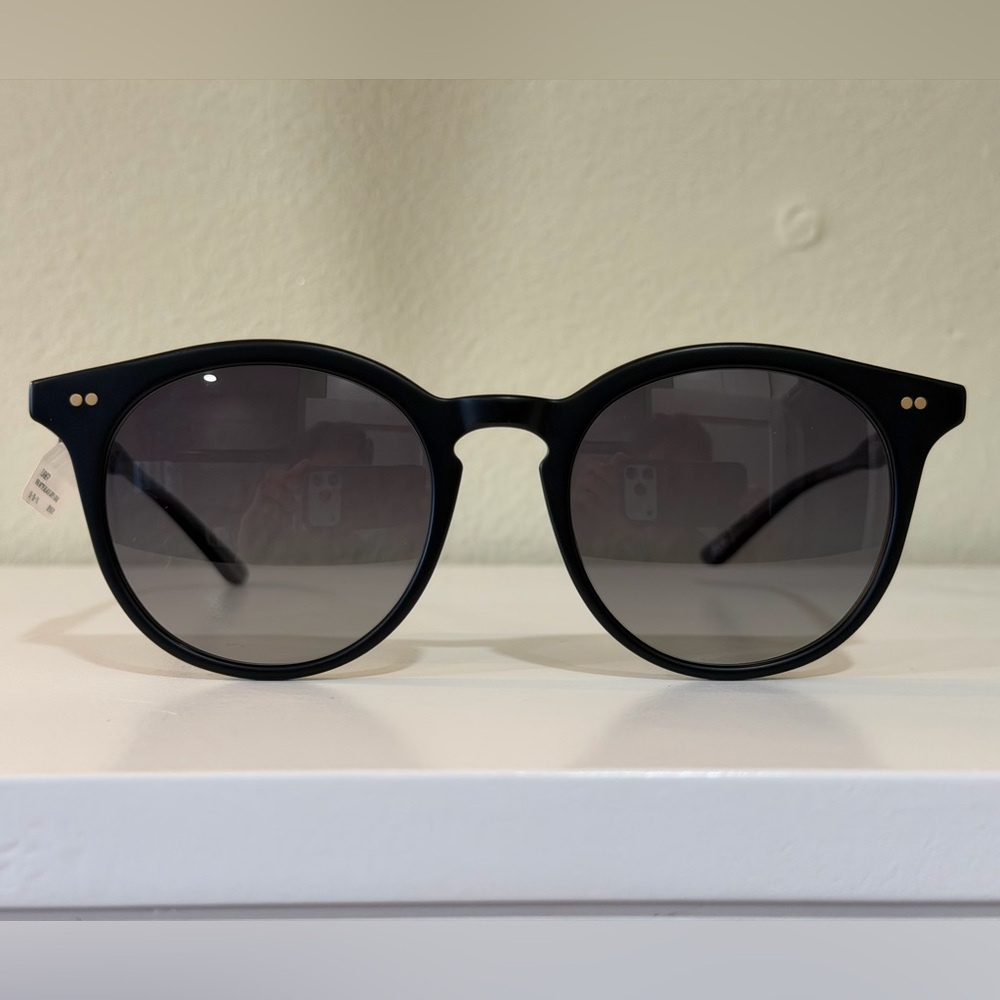 SALT. HANDCRAFTED IN JAPAN
TURNER